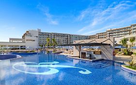 Hotel Royalton Splash Riviera Cancun